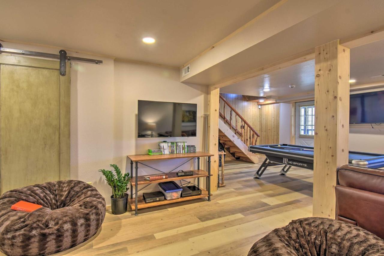Luxury Pearcy Cabin With 5 Private Acres And Hot Tub! Bagian luar foto