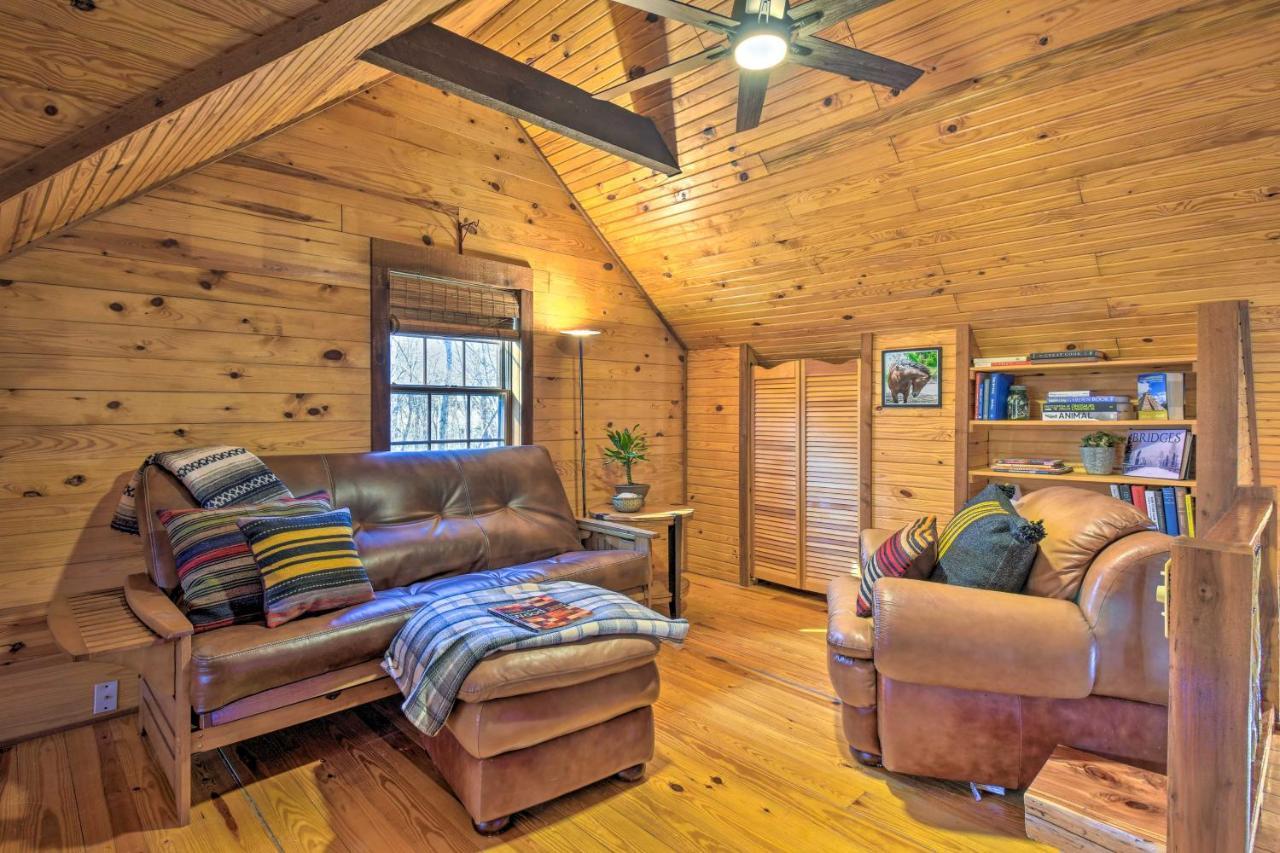 Luxury Pearcy Cabin With 5 Private Acres And Hot Tub! Bagian luar foto