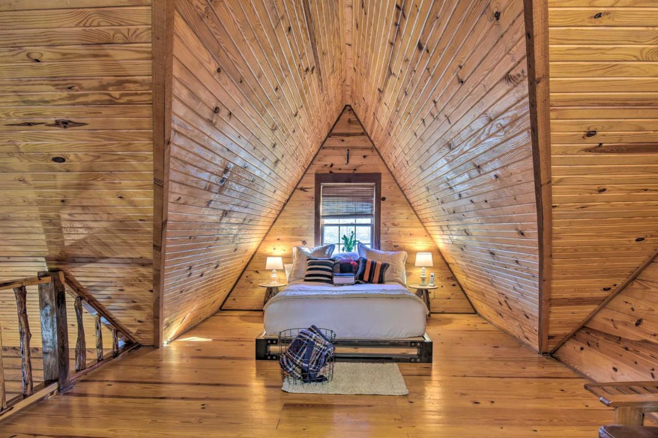 Luxury Pearcy Cabin With 5 Private Acres And Hot Tub! Bagian luar foto