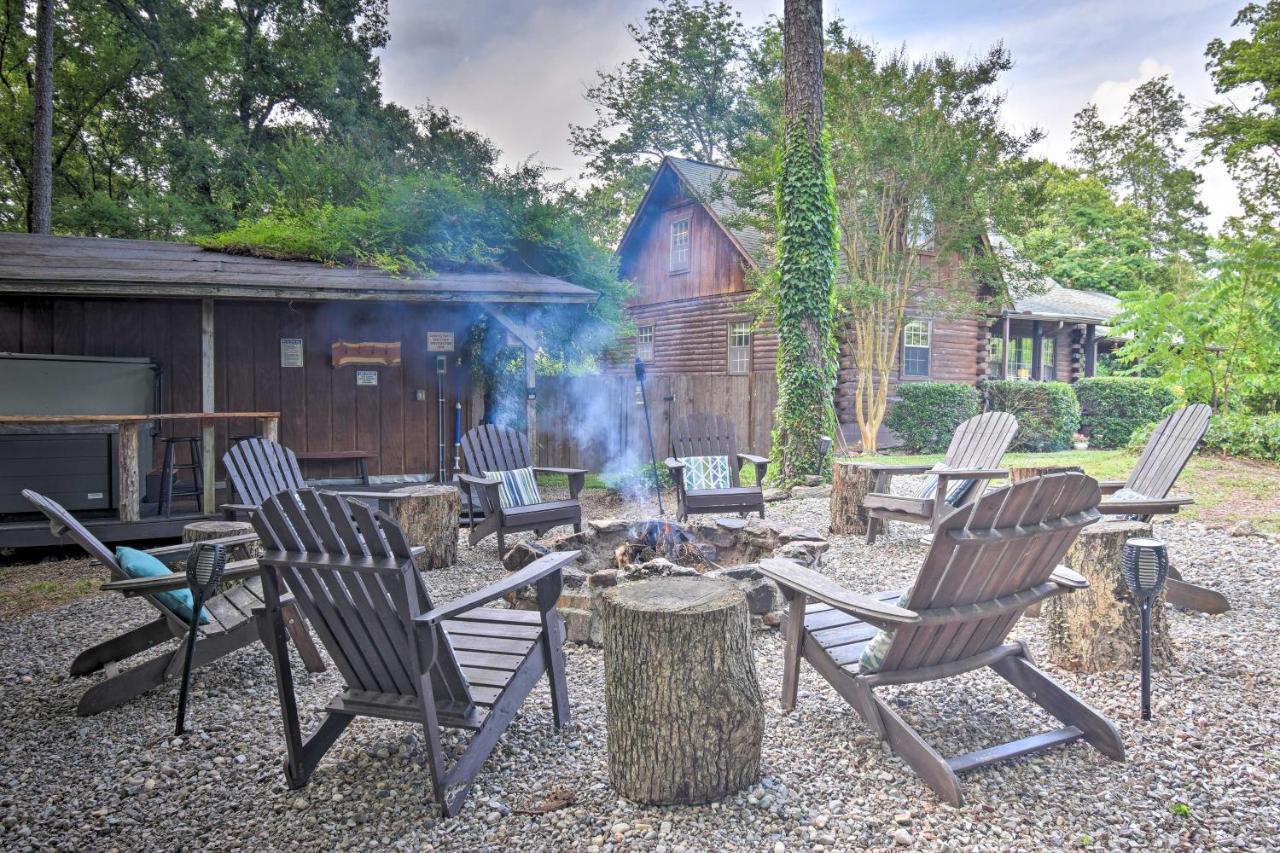 Luxury Pearcy Cabin With 5 Private Acres And Hot Tub! Bagian luar foto